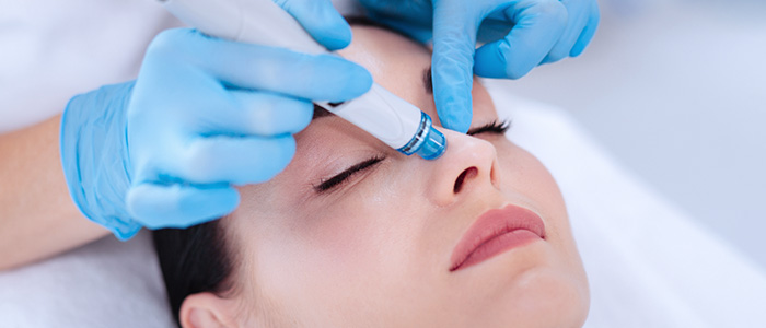 Traitement HYDRAFACIAL (DE LUXE)